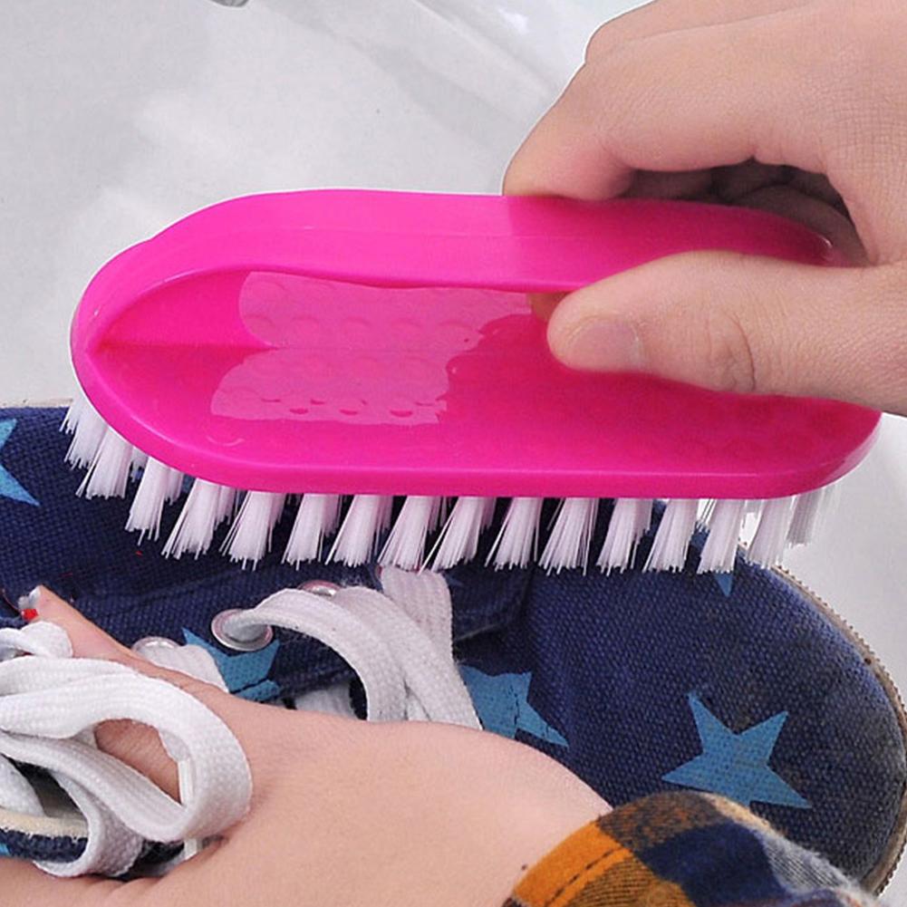 Brosse à récurer les mains en  - Sneaker Care Spray avis et prix