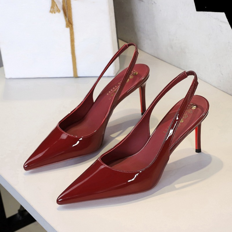 Nouvelles chaussures à talons  - Shoe Tree avis et prix